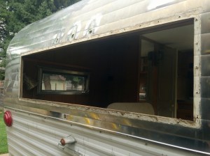 Myrtle with her back window and lights removed.