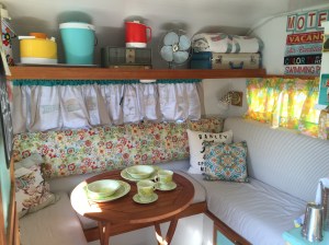 The round folding bistro table just opens up so much more space